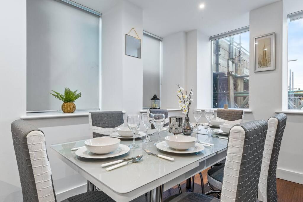 Sleep 7 20 Mins From London Waterloo Bp8 Apartment Exterior photo